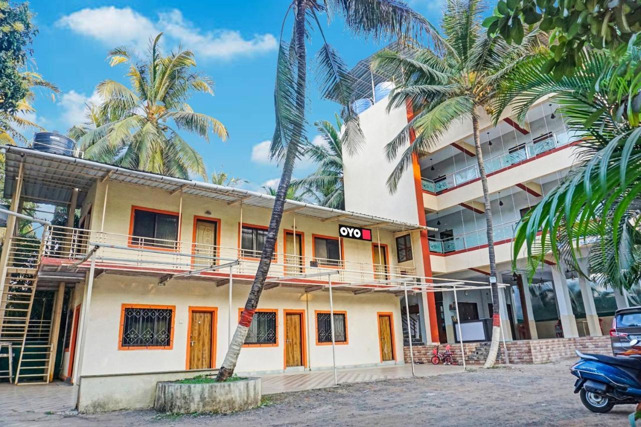 Collection O Shovi Beach View Resort อลีบาก ภายนอก รูปภาพ